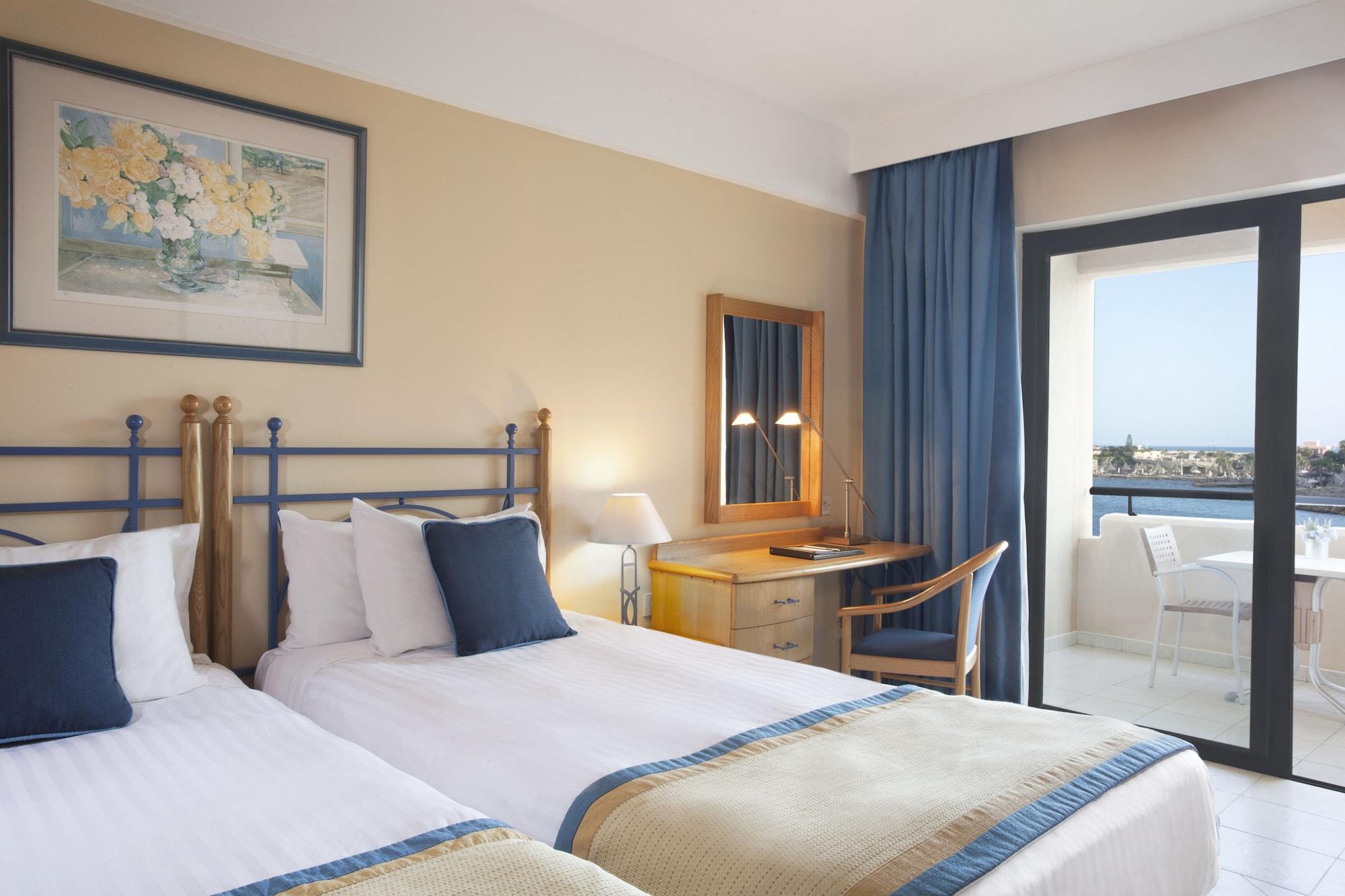 Marina Hotel Corinthia Beach Resort Malta Saint Julian's Екстер'єр фото